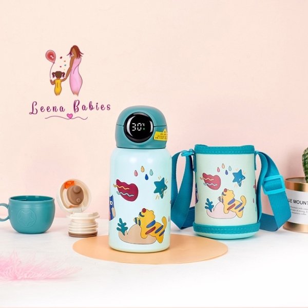 Green Smart thermos water bottle with double lid