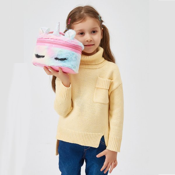 Fluffy Eyes Travel Toiletry Bag