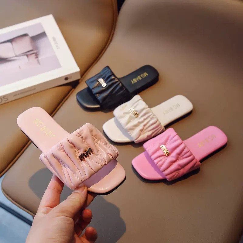 Quilted Comfort Slides1