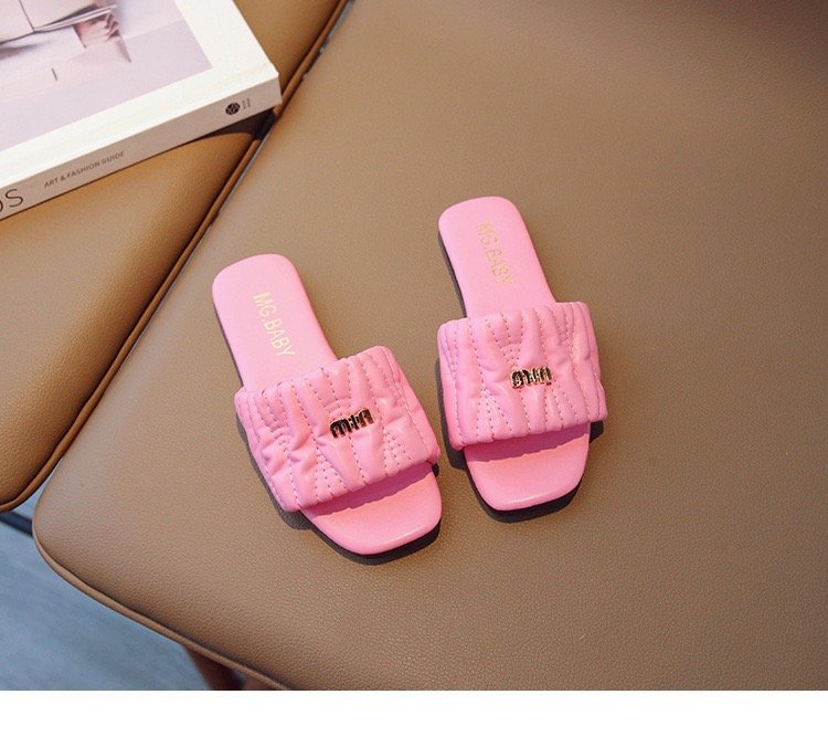 Quilted Comfort Slides2