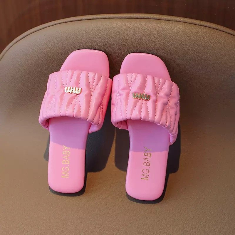 Quilted Comfort Slides4